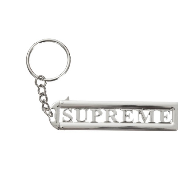 Supreme slide keychain - Picture 2 of 3
